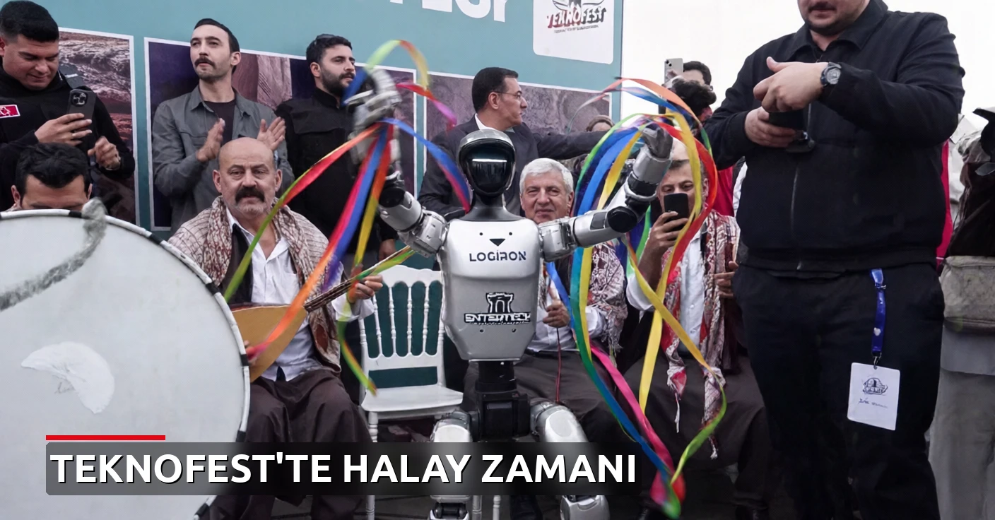 Teknofest'te renkli anlar: İnsansı robot sahnede halay çekti